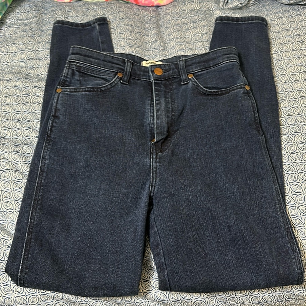 EUC Wrangler skinny jeans